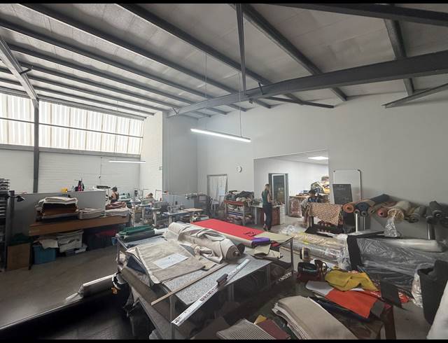 287M² WAREHOUSE TO LET IN FIRGROVE
